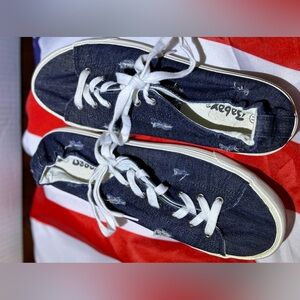 Baby women’s size 11 denim distressed sneakers. Worn once outside